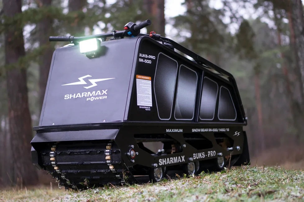Снегоход шармакс сн 800. Sharmax snowbear s380 1250 hp6. Sharmax мотобуксировщик 8 лошадей. Мотобуксировщик sharmax snowbear ser500 1450 hp18 maximum производитель. 5 кнопки управления.
